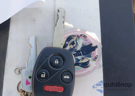 2010 Honda Accord 3.5 Ex-L из США, поврежденный, VIN 1HGCP3F81AA000738